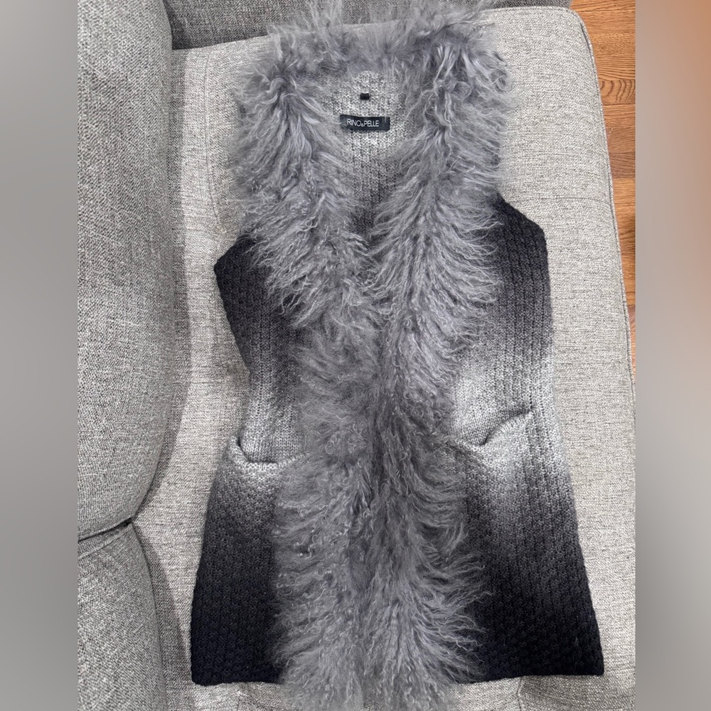 Stylish Gray Faux Fur Vest